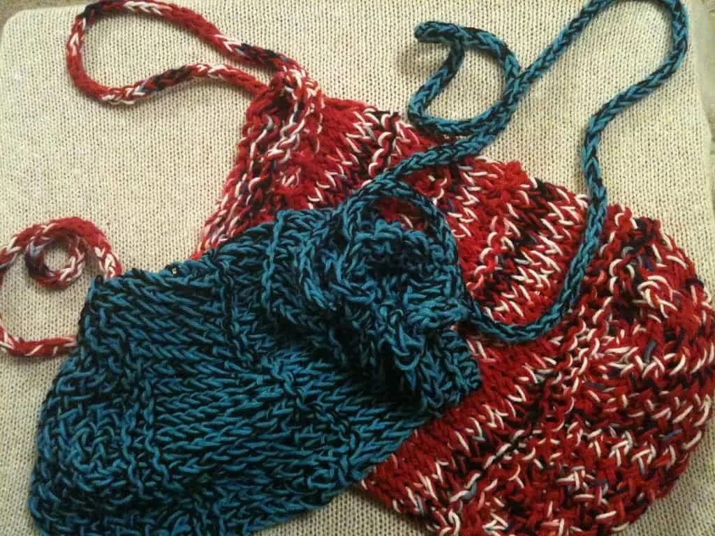 Pattern and Video Tutorial: Loom Knit Mesh Bag