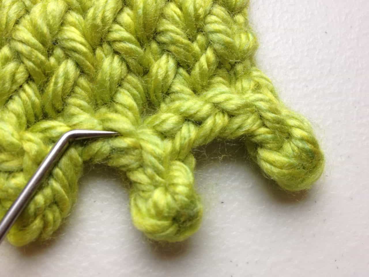 Loom Knit Elf Hat Decrease for cone with no seams GoodKnit Kisses