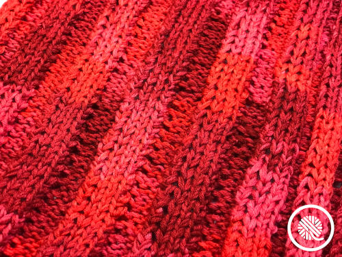 How to Finger Knit a Blanket - GoodKnit Kisses