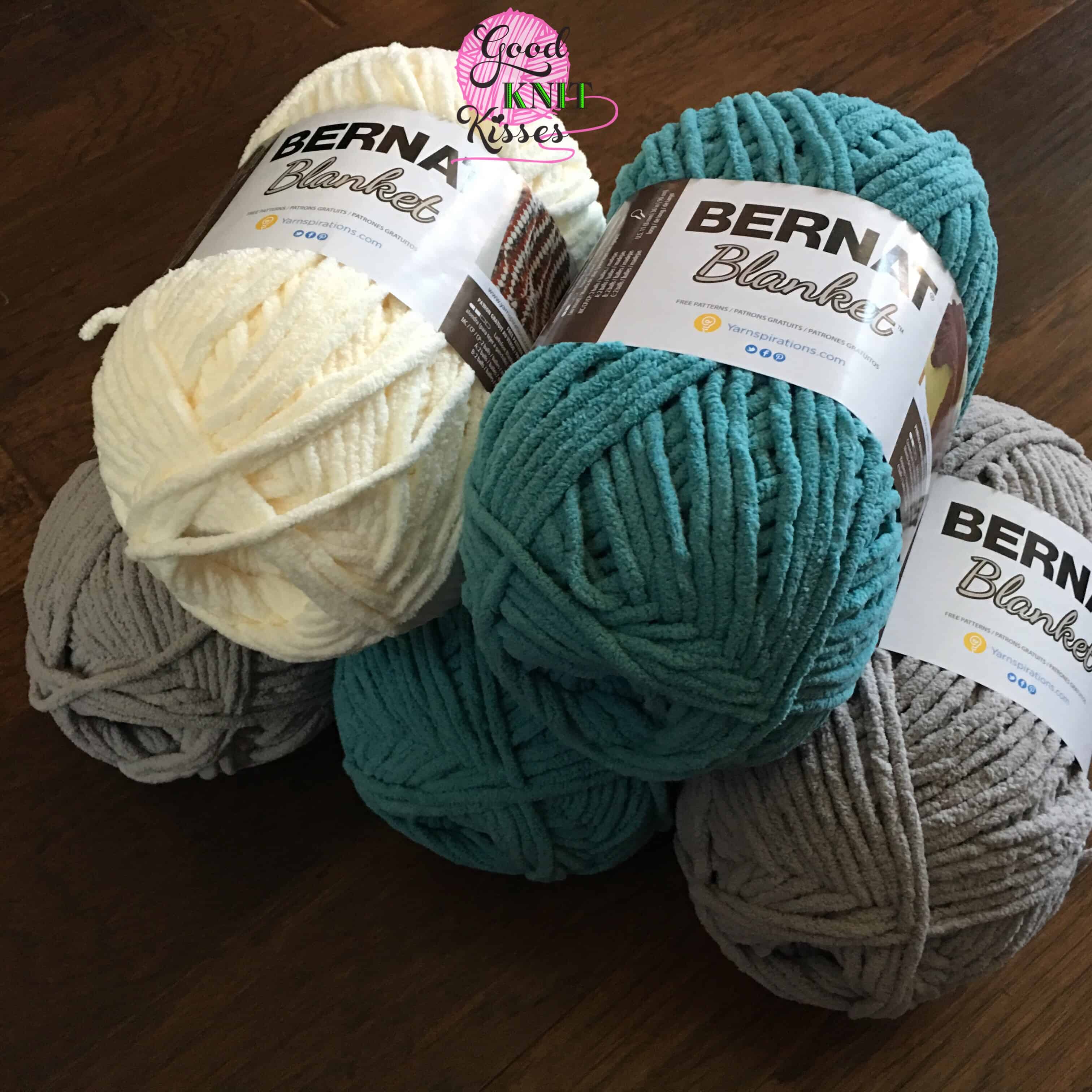 Bernat Blanket Big Ball Yarn (10006) Vintage White