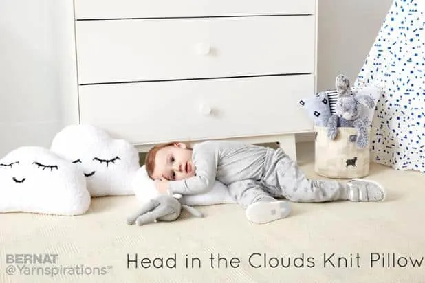 clouds knit pillow