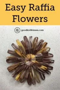 Flower Loom Blossoms raffia flower