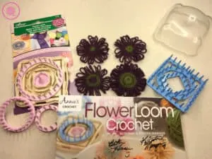 Flower Loom Techniques: Flower loom with flowers