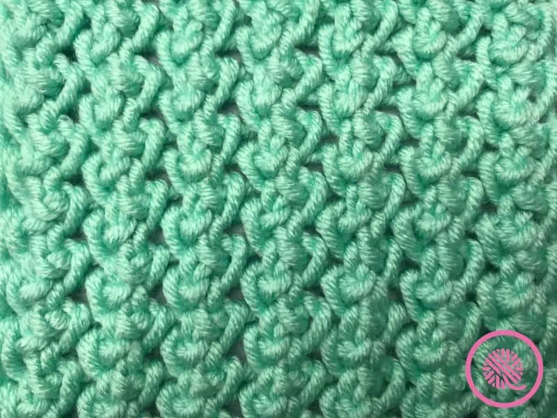 loom knit sisal cowl stitch closeup
