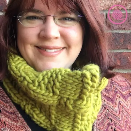 basketweave cowl in jumbo yarn