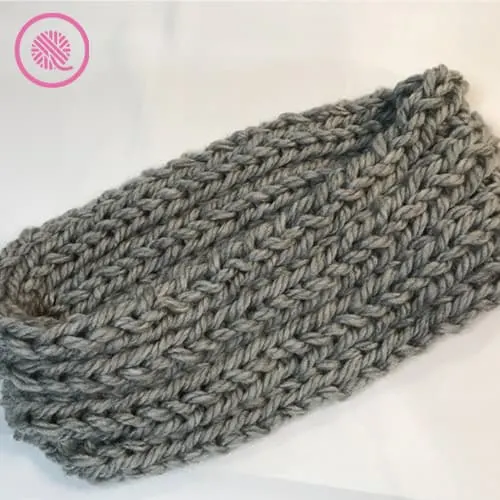 easy ribbed headband for beginner knitters