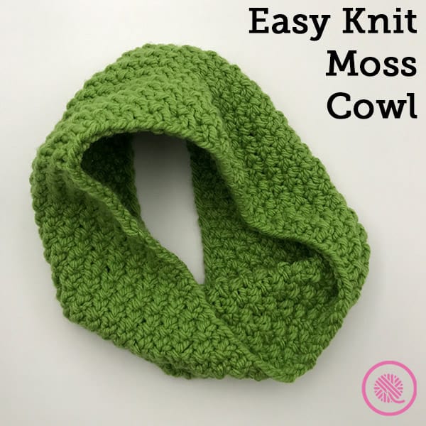 Knit this Easy Moss Cowl Pattern in the Round!