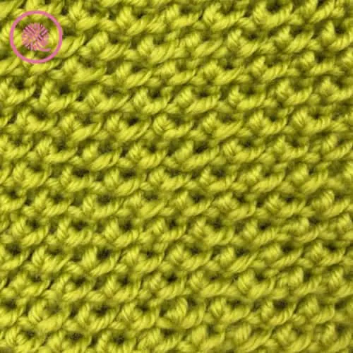 loom knit reverse edelweiss stitch close up