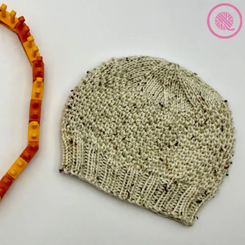 loom knit beehive waffle hat with loom