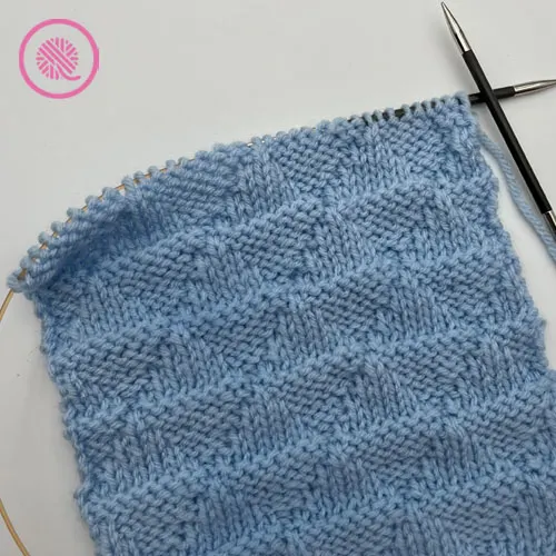 how to knit the pyramid stitch