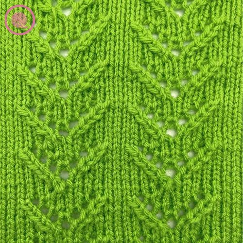 loom knit v eyelet lace closeup