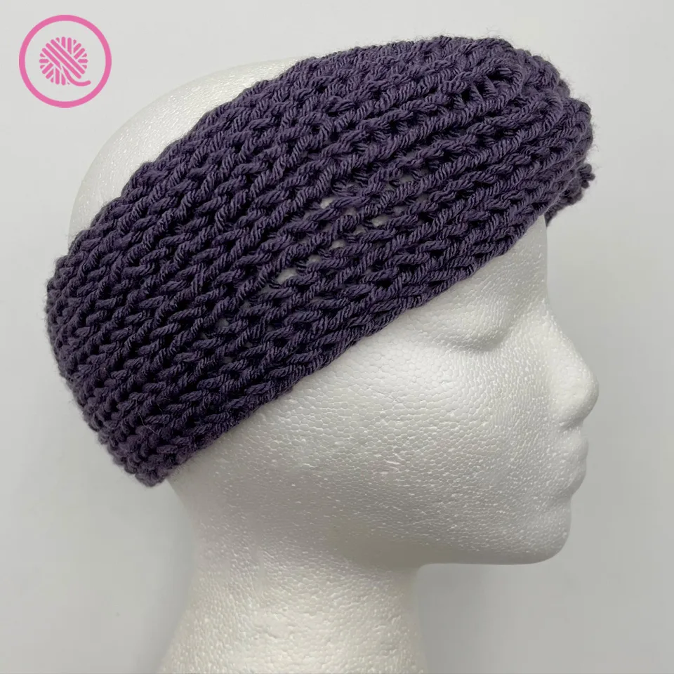 Free Loom Knit Headband Pattern (Crossed Ear Warmer!)  Loom knitting  patterns free, Loom knitting, Loom knitting patterns hat