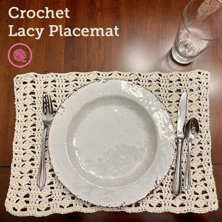 Crochet Lacy Placemat Makes Your Table Beautiful