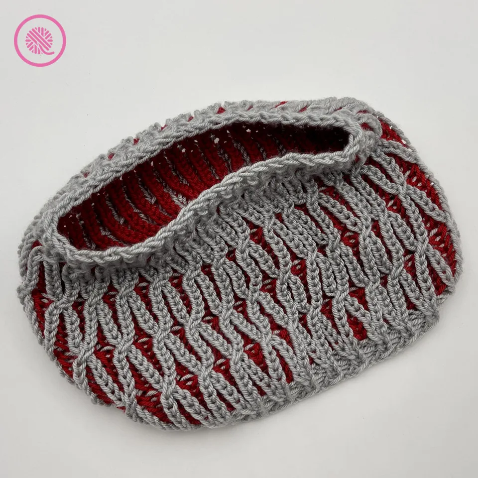 loom knit twisted brioche cowl