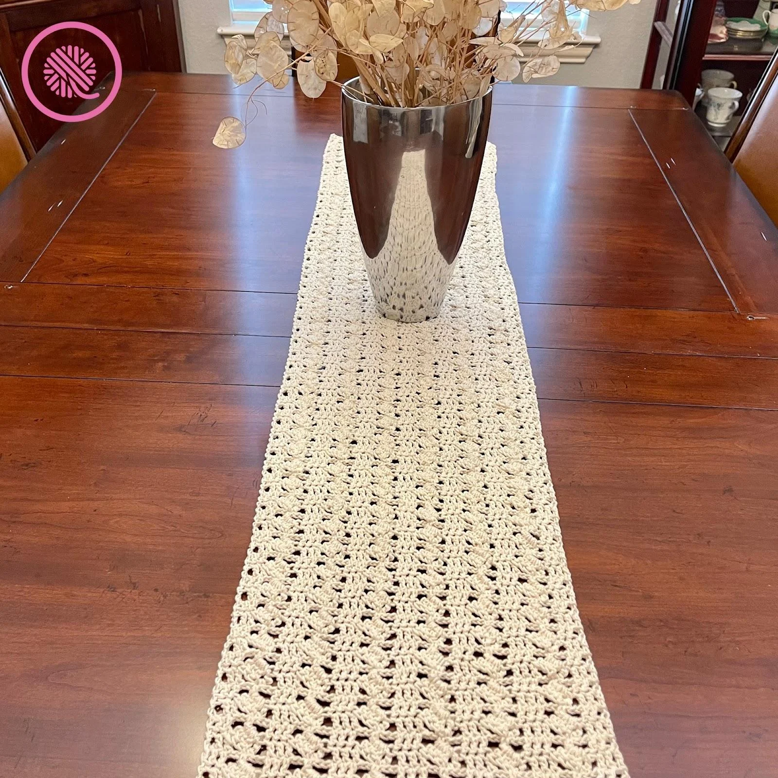 crochet lacy runner