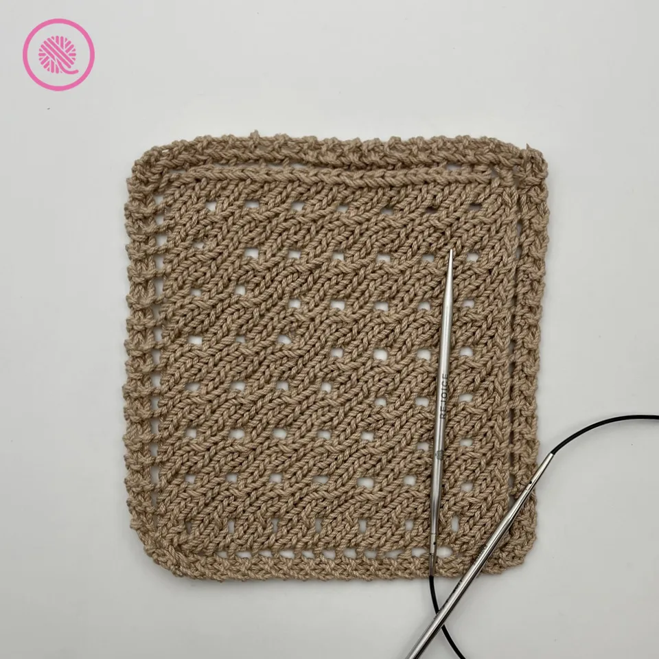 easy needle knit c2c eyelet square
