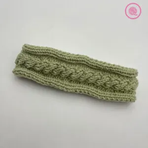 loom knit cabled headband: rope cable