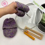 PDF: Loom Knit Fingertip Potholder (Mini Oven Mitt)