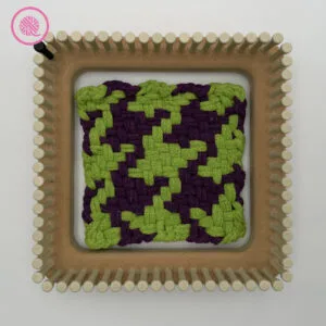 houndstooth twill weaving pattern