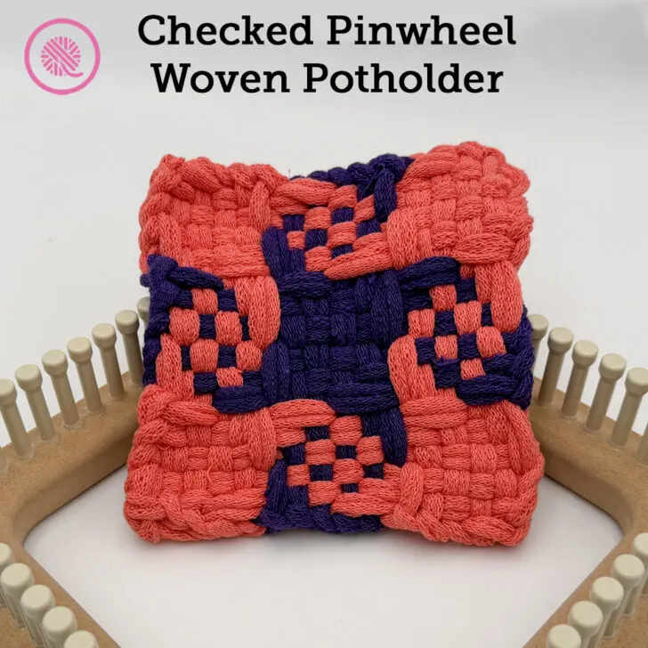 Weave the Bold Checked Pinwheel Potholder Design!