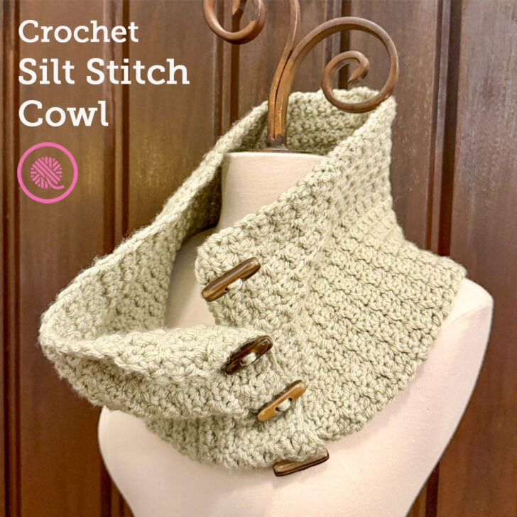 How to Crochet the Silt Stitch (Free Cowl Pattern)